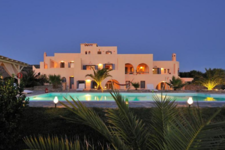 Parian Holiday Villas
